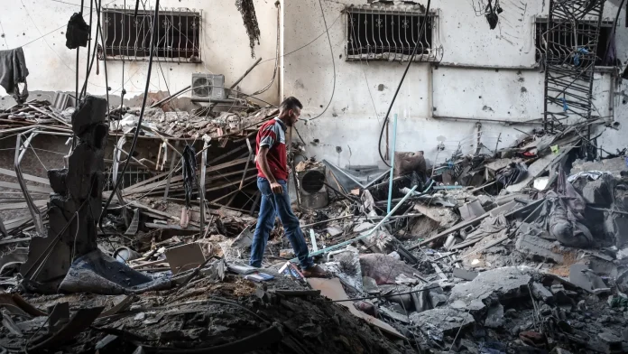 Five Dead After Israeli Airstrike Hits Gaza Apartment Building Five killed in Israeli strike on Gaza apartment building