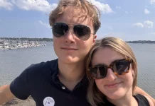 Irish Couple Describe Paris Riots as “Like Witnessing a Warzone” Irish couple say Paris riots were 'like seeing a warzone'
