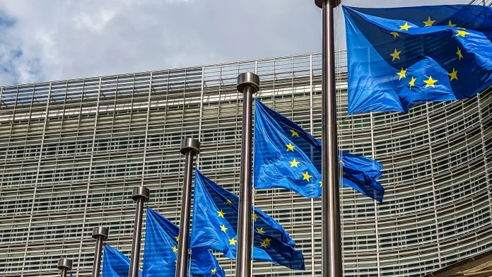 Irish EU Budget Draws Rising Criticism Amid Mounting Scrutiny Irish EU budget faces growing criticism