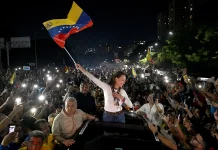 Machado set to meet Venezuelan leader following surprise return Machado ready to meet Venezuela leader after shock return