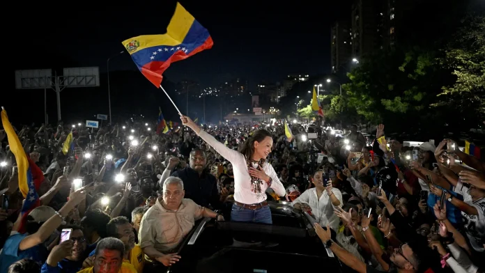 Machado set to meet Venezuelan leader following surprise return Machado ready to meet Venezuela leader after shock return