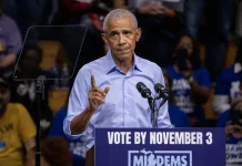 Obama Criticizes Trump on the Campaign Trail Ahead of US Midterms Obama blasts Trump while campaigning for US midterms