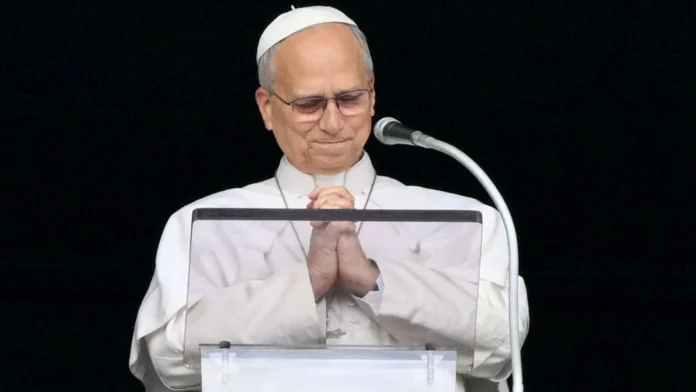 Pope to gradually resume official duties following cancer surgery Pope plans gradual return to duties after cancer surgery