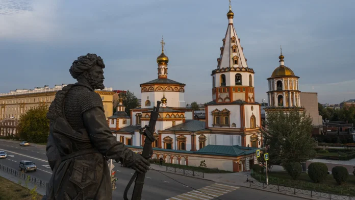 Russia Dismisses Plague Reports as Public Reaction Remains Muted 'Nobody seems to care' - Russia shrugs off plague reports