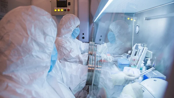 Russia minimizes reports of a plague-related death at research lab Russia downplays reported plague death at lab