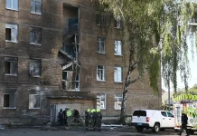 Russian Drone Attack Hits Kyiv School; Students Escape Without Injuries Russian drone strikes Kyiv school, pupils escape unhurt