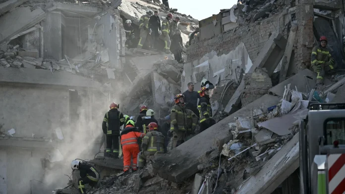 Russian attacks in Ukraine kill 28 people, including five children Russian strikes kill 28, including 5 children, in Ukraine