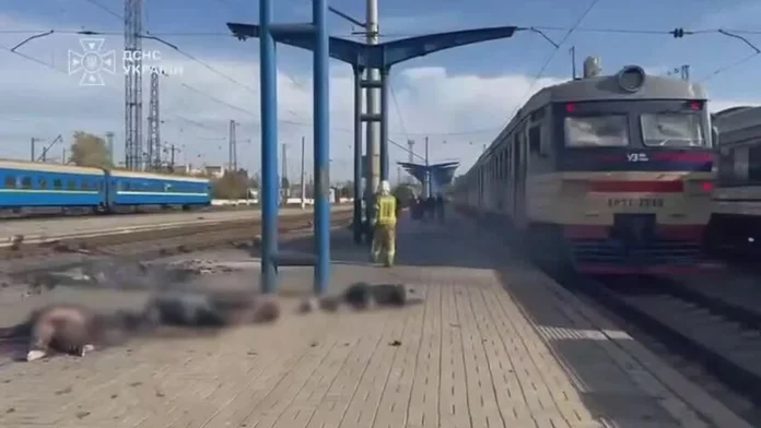 Russian strike on Ukrainian train station leaves 14 dead 14 killed in Russian strike on train station in Ukraine