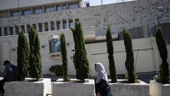 UK downgrades Jerusalem consulate, cuts staff levels in latest move UK downgrades Jerusalem consulate reducing staff