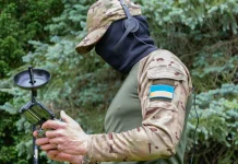Ukraine Claims SpaceX Limited Starlink Use for Drone Operations Ukraine says SpaceX restricted service for drone missions