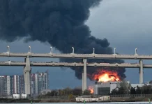 Ukrainian strike sparks major fire at Saint Petersburg oil refinery Ukraine sets Saint Petersburg refinery ablaze in attack